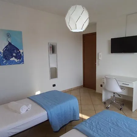 L'isola Di Ago Lägenhet Torregrotta