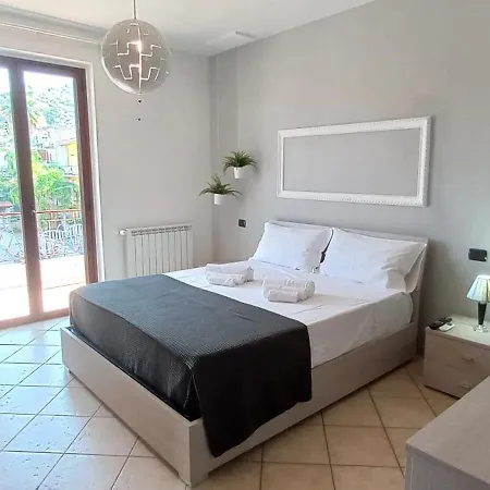 L'isola Di Ago * Torregrotta